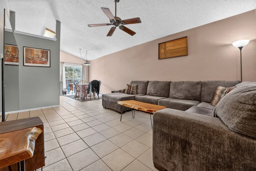 1015 E Yager Lane #196 Austin, TX 78753