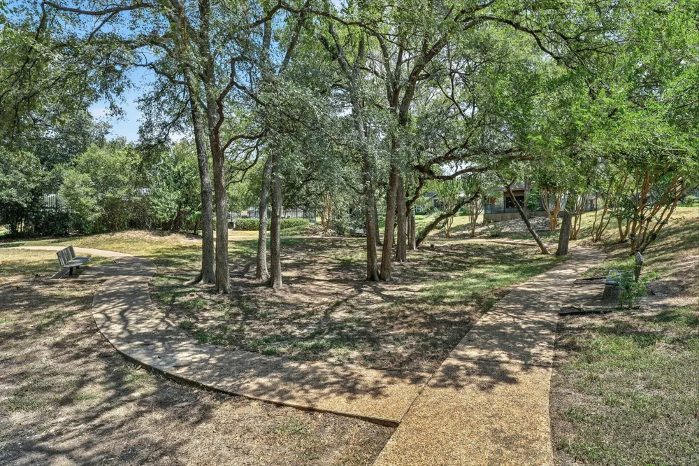 1015 E Yager Lane #196 Austin, TX 78753