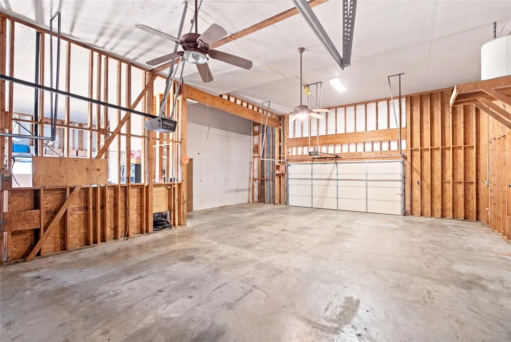2406 Patriot Drive Lago Vista, TX 78645