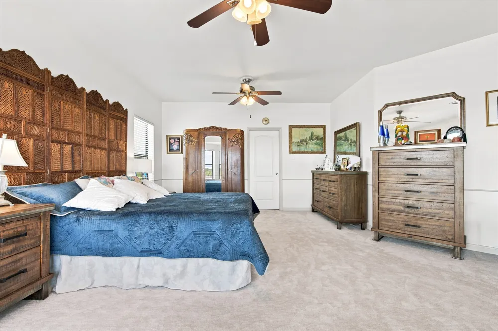 2406 Patriot Drive Lago Vista, TX 78645