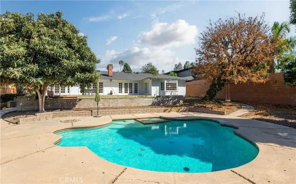 11 Branding Iron Rolling Hills Estates, CA 90274