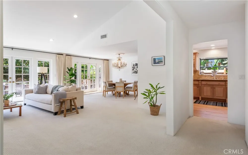 11 Branding Iron Rolling Hills Estates, CA 90274