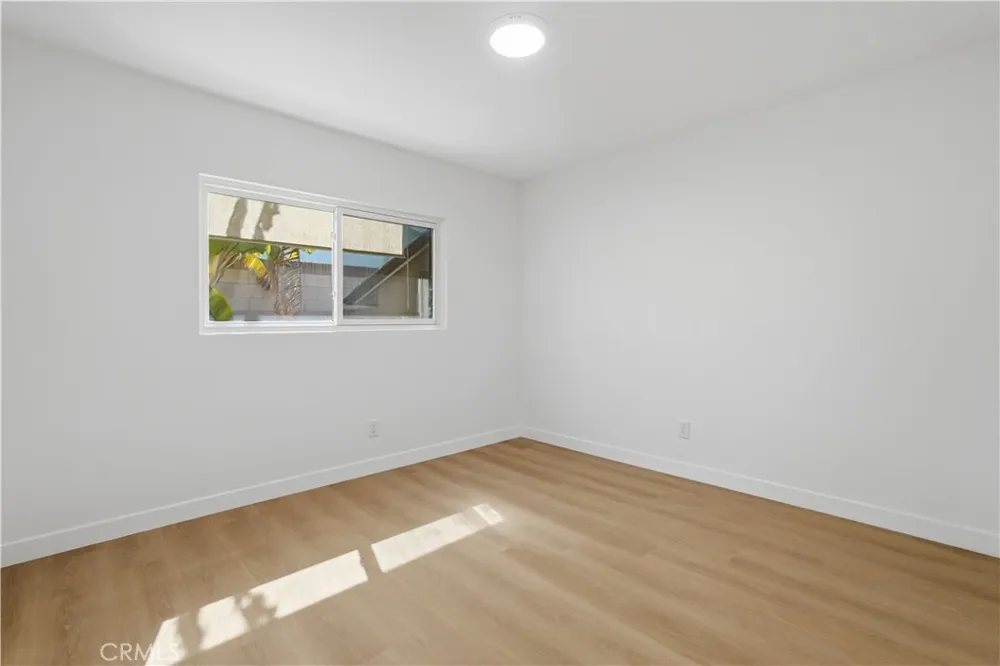 239 E Cypress Covina, CA 91723
