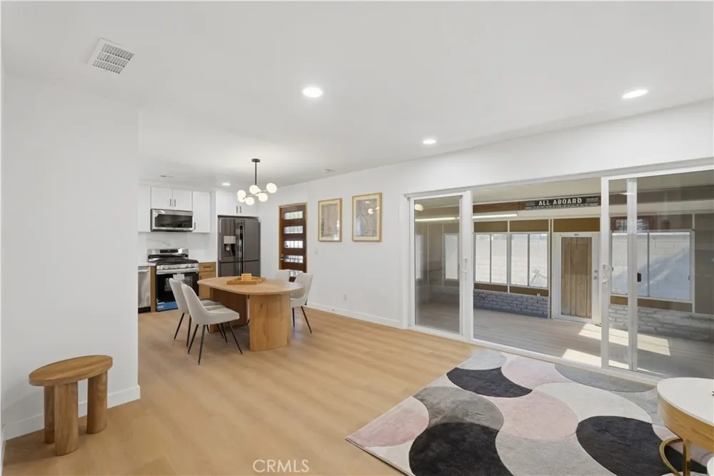 239 E Cypress Covina, CA 91723