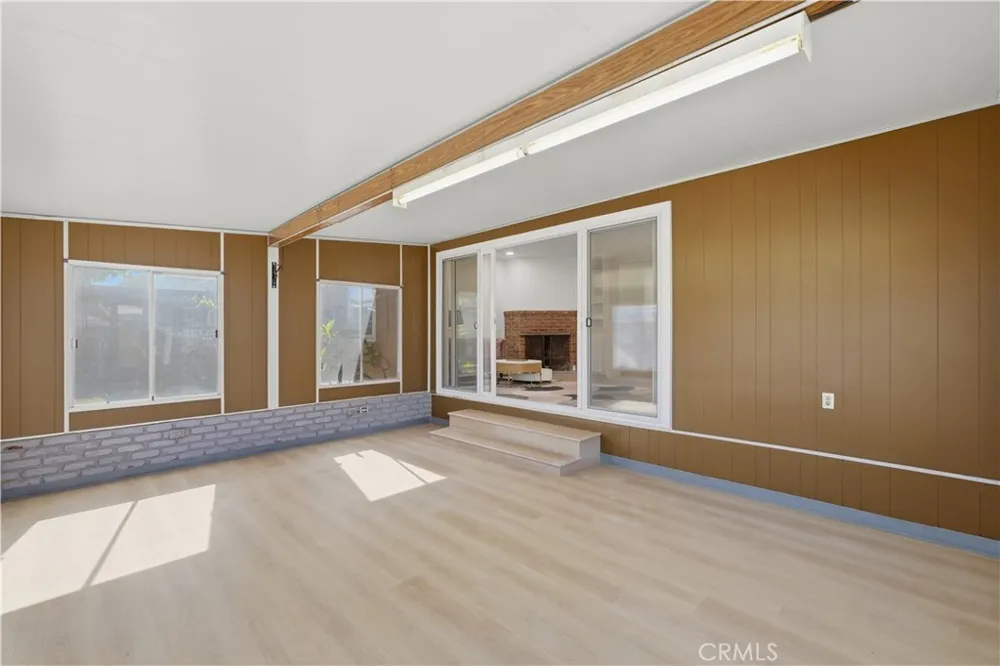 239 E Cypress Covina, CA 91723