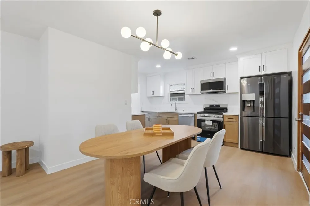239 E Cypress Covina, CA 91723