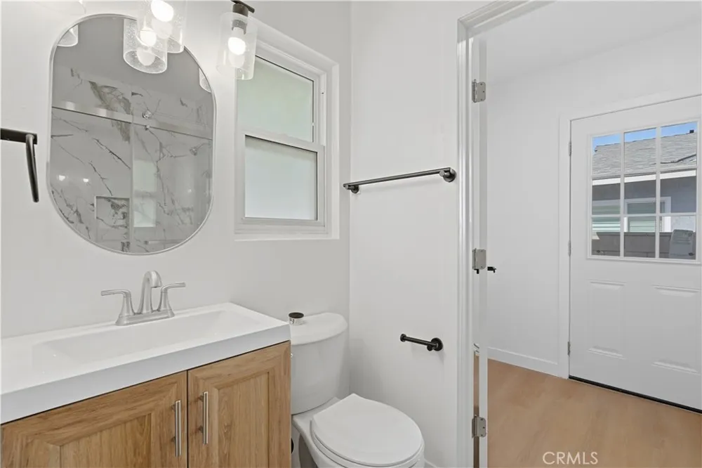 239 E Cypress Covina, CA 91723