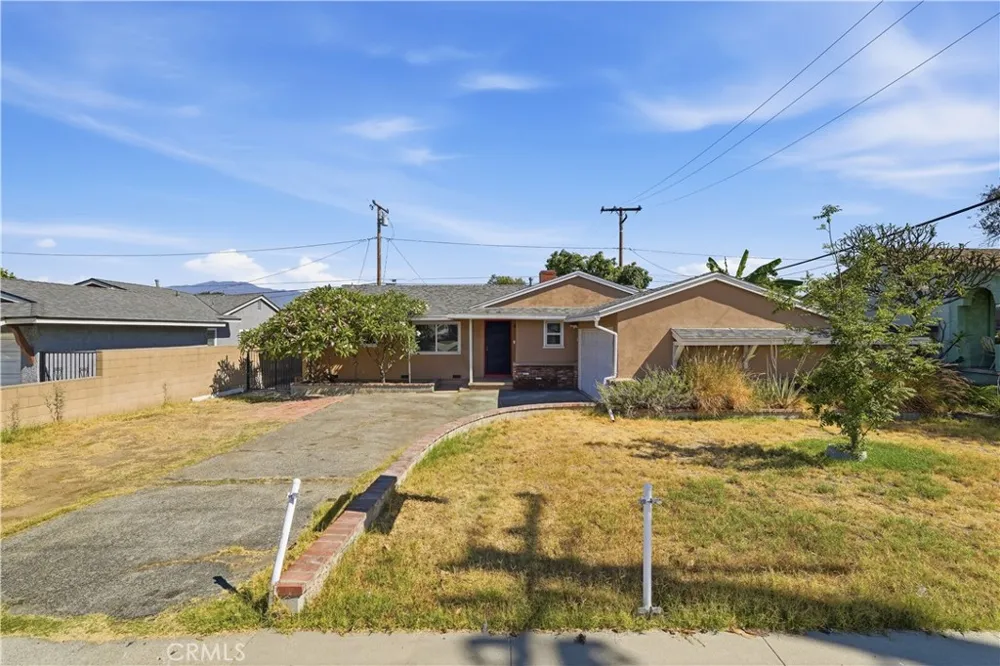 239 E Cypress Covina, CA 91723