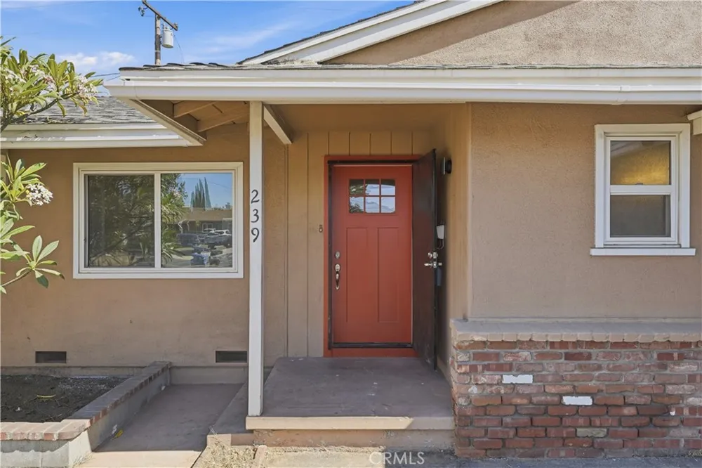 239 E Cypress Covina, CA 91723