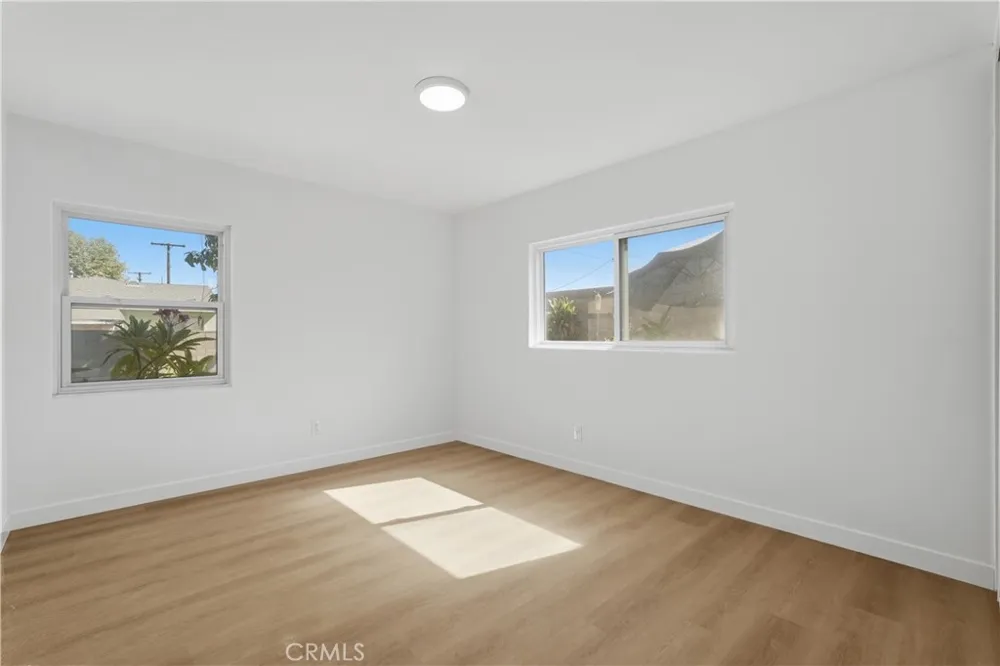 239 E Cypress Covina, CA 91723