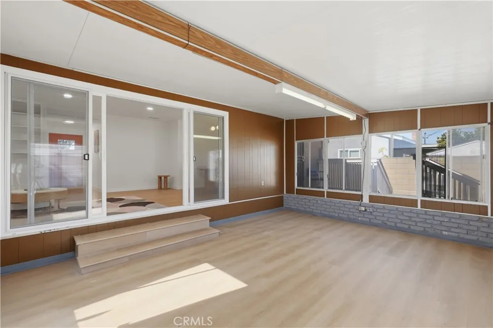 239 E Cypress Covina, CA 91723