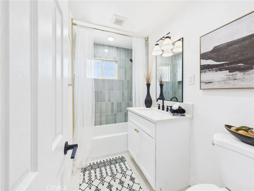 17632 E Woodcroft Street Azusa, CA 91702