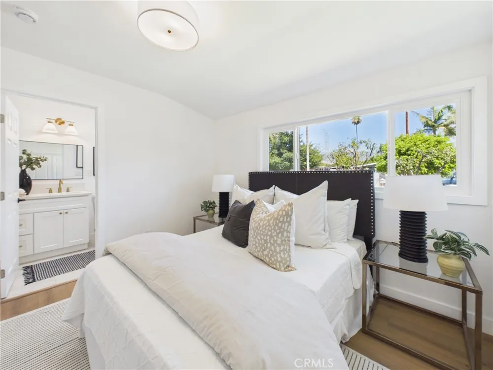 17632 E Woodcroft Street Azusa, CA 91702