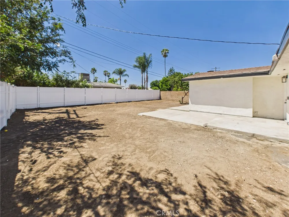 17632 E Woodcroft Street Azusa, CA 91702
