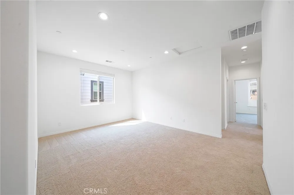 16177 Pasture Chino, CA 91708