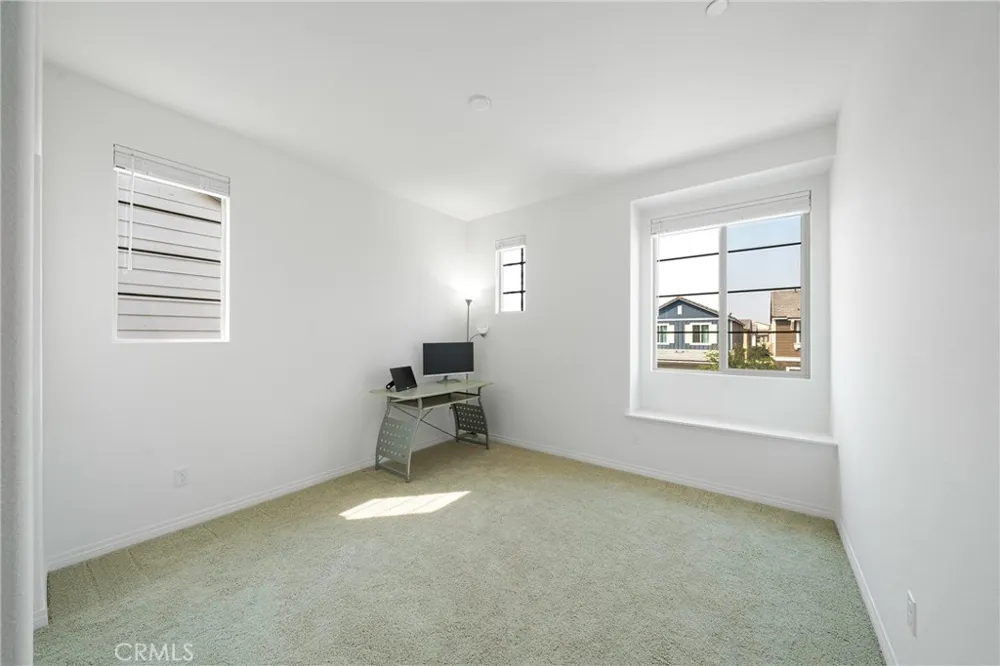 16177 Pasture Chino, CA 91708