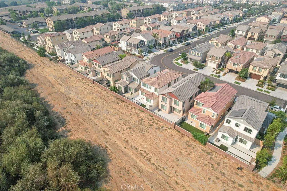 16177 Pasture Chino, CA 91708