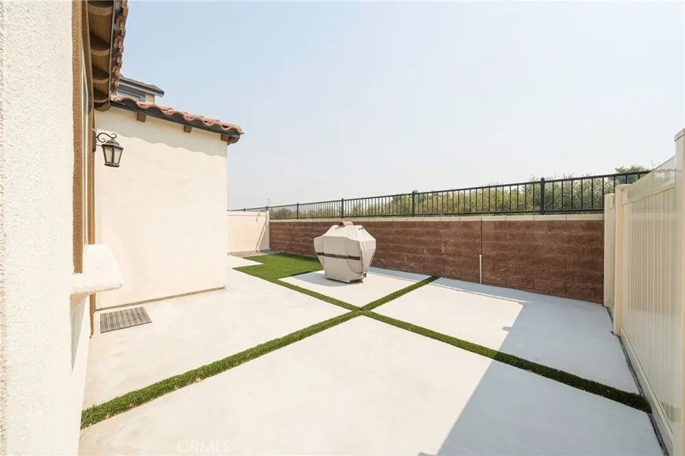 16177 Pasture Chino, CA 91708