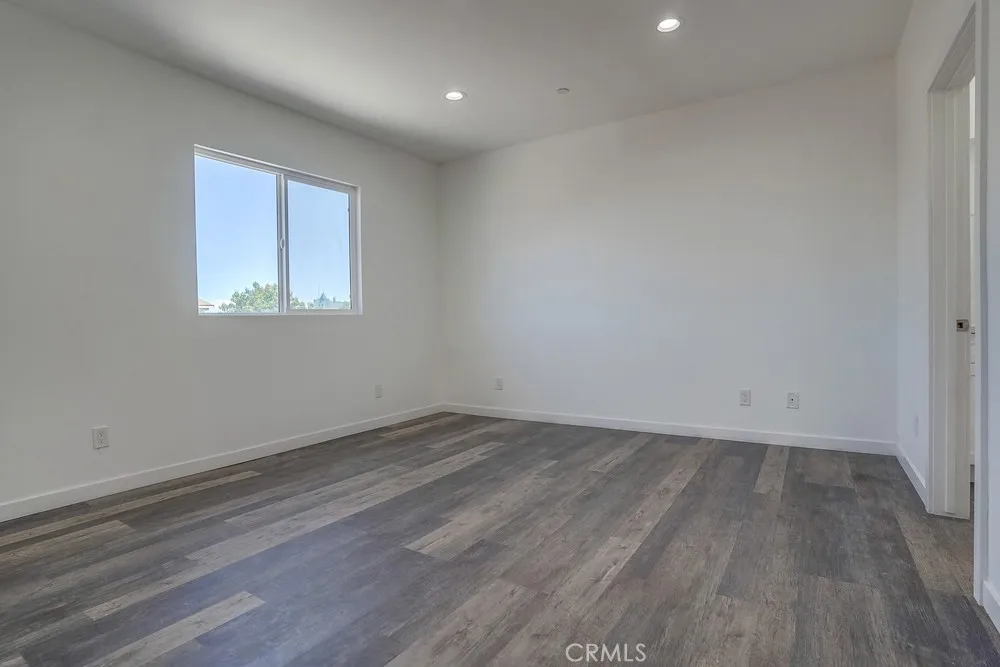 3409 Elizabeth Avenue Lynwood, CA 90262