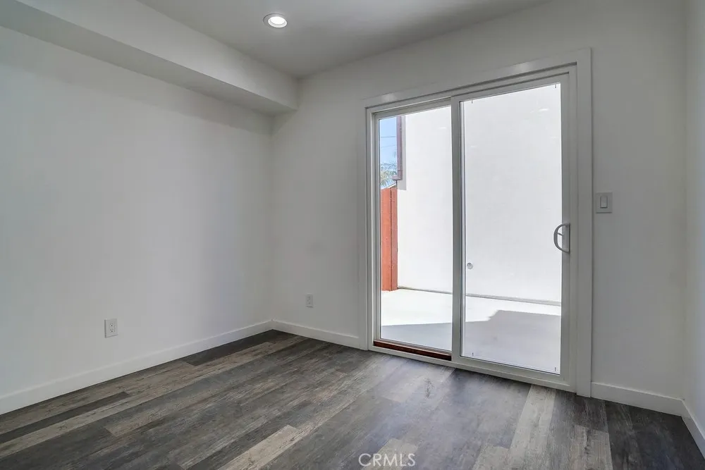 3409 Elizabeth Avenue Lynwood, CA 90262
