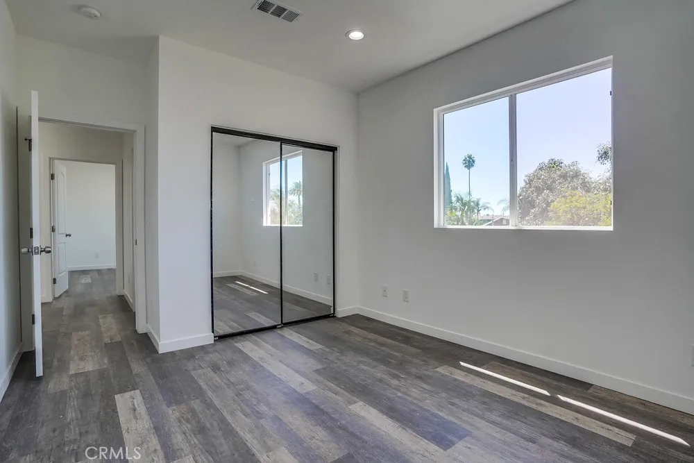 3409 Elizabeth Avenue Lynwood, CA 90262