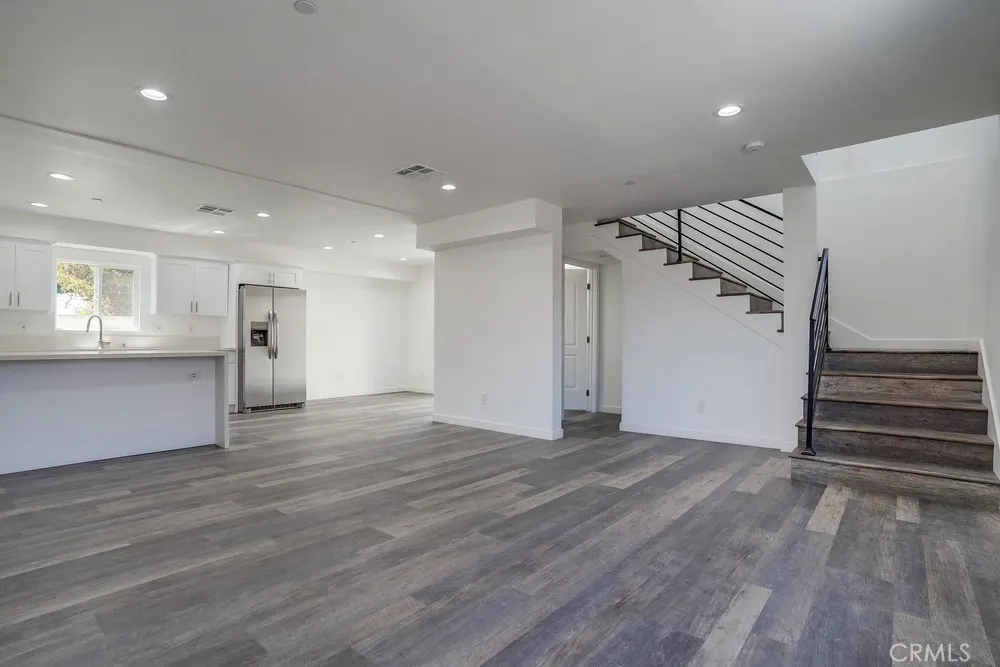 3409 Elizabeth Avenue Lynwood, CA 90262