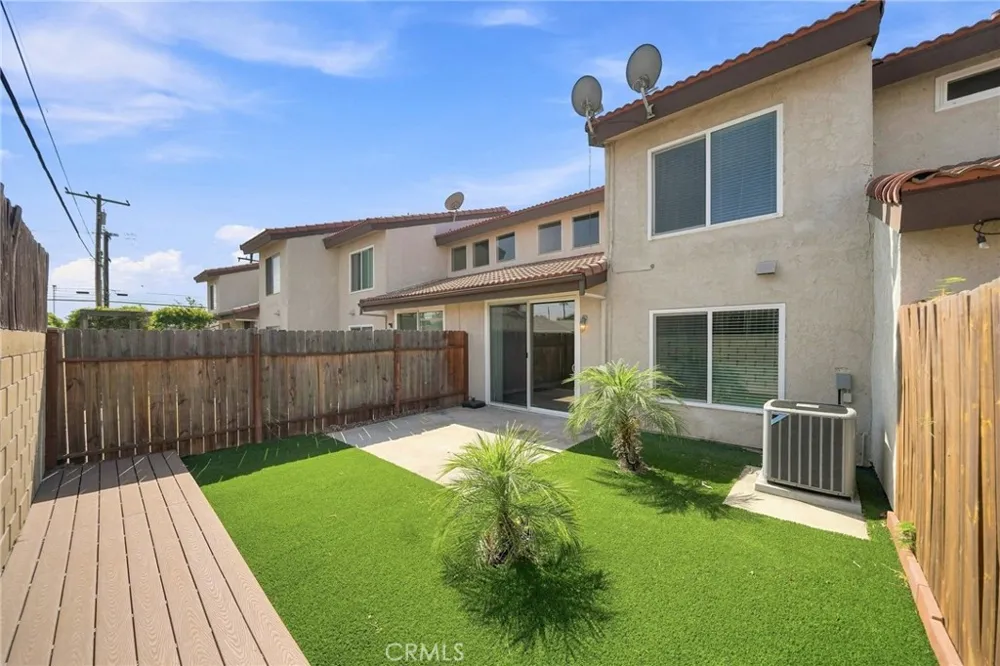 6461 Casa Verde Cypress, CA 90630