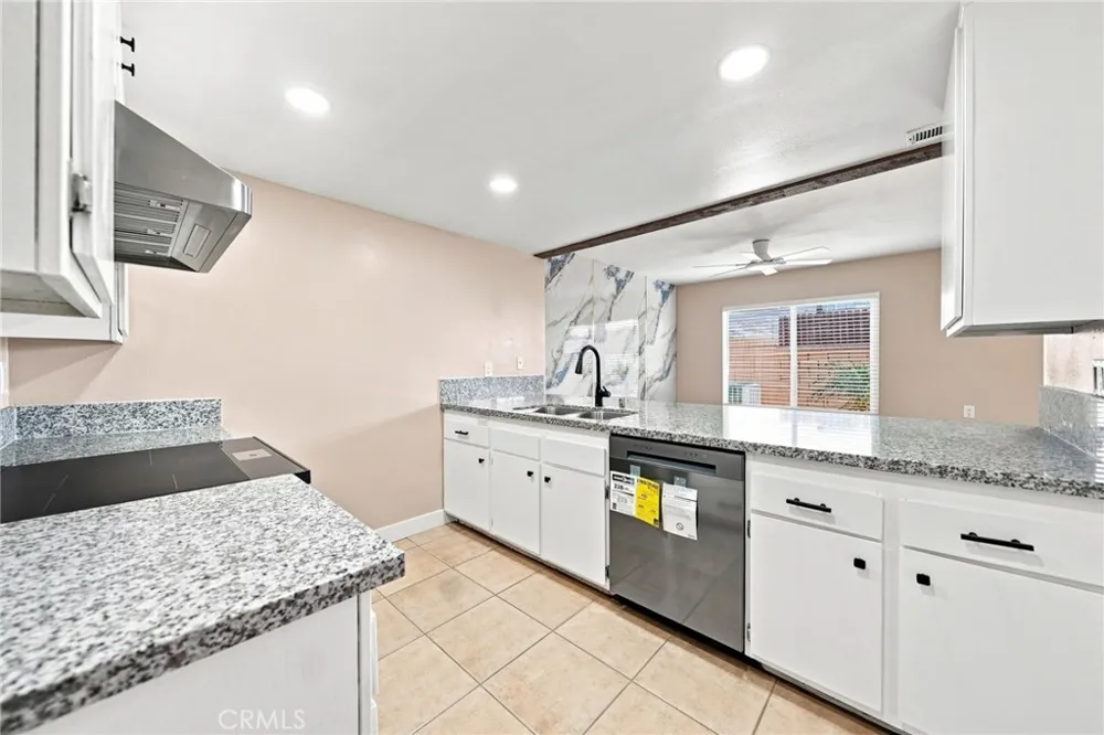 6461 Casa Verde Cypress, CA 90630