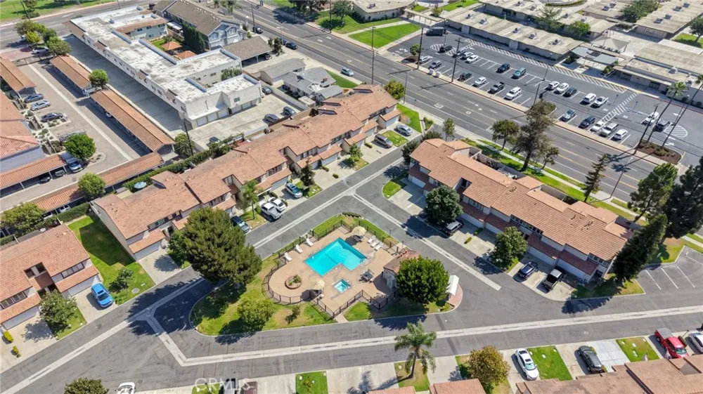 6461 Casa Verde Cypress, CA 90630