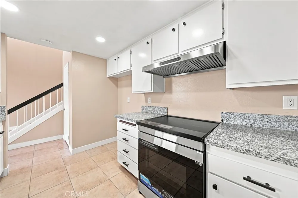6461 Casa Verde Cypress, CA 90630