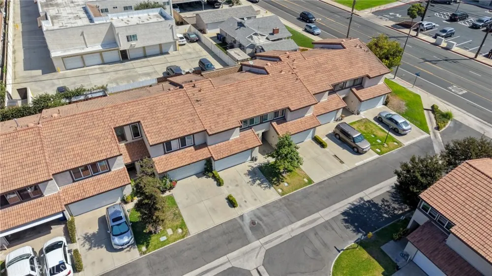 6461 Casa Verde Cypress, CA 90630