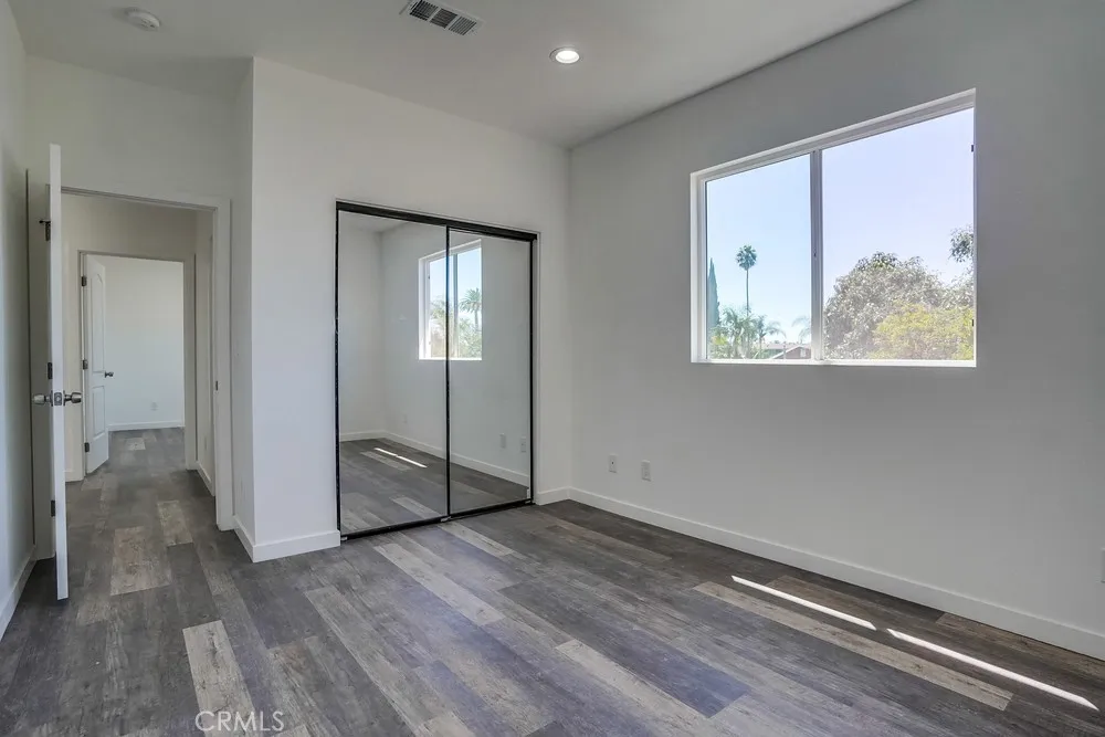 3409 Elizabeth Avenue Lynwood, CA 90262