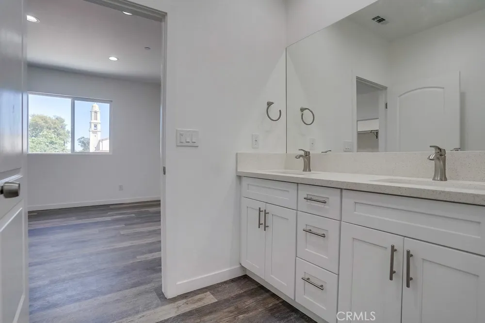 3409 Elizabeth Avenue Lynwood, CA 90262