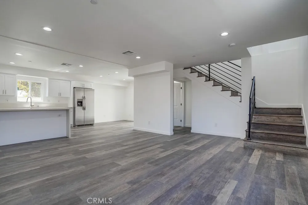 3409 Elizabeth Avenue Lynwood, CA 90262