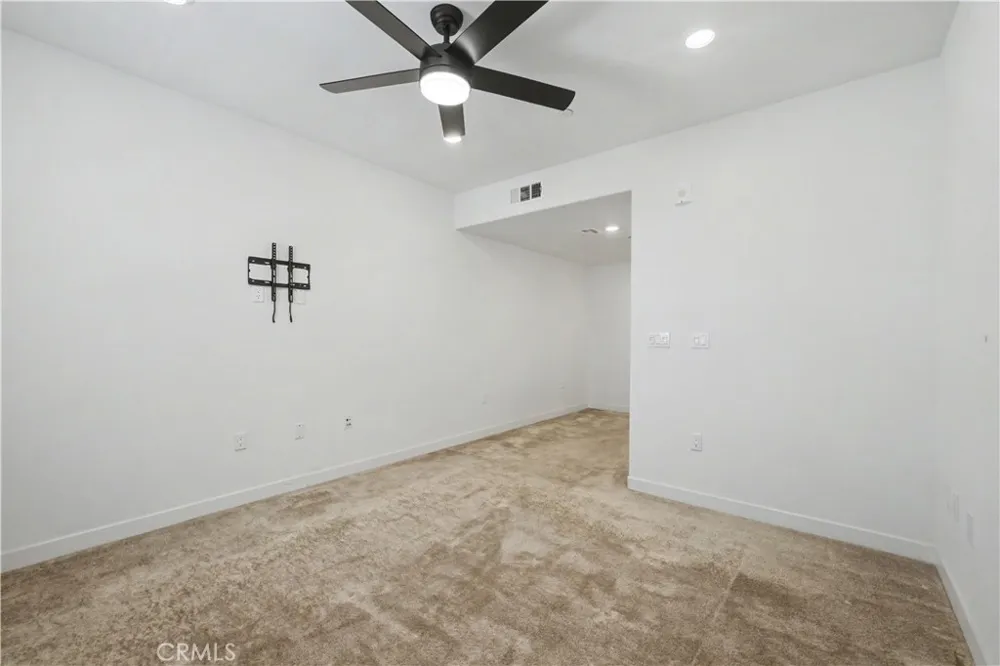 1863 S Union #56 Anaheim, CA 92805