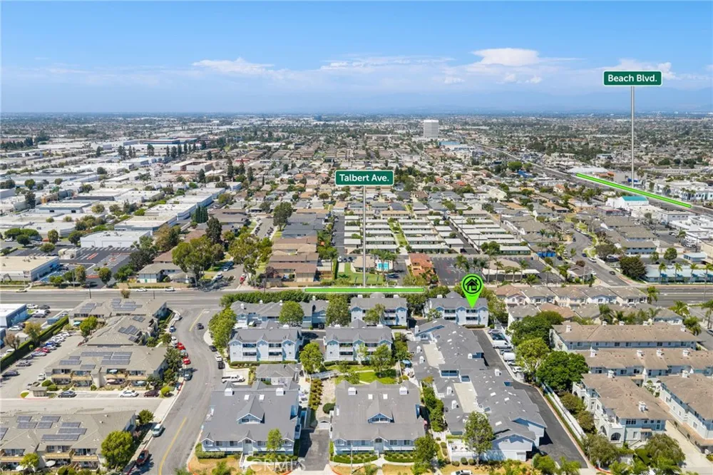 7841 Essex Drive #202 Huntington Beach, CA 92648
