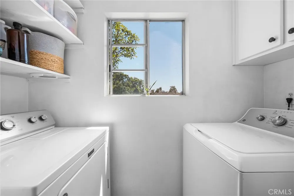 7841 Essex Drive #202 Huntington Beach, CA 92648