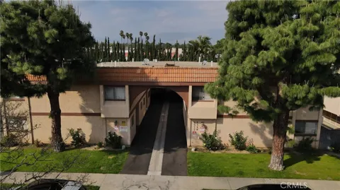 1517 Acacia Street