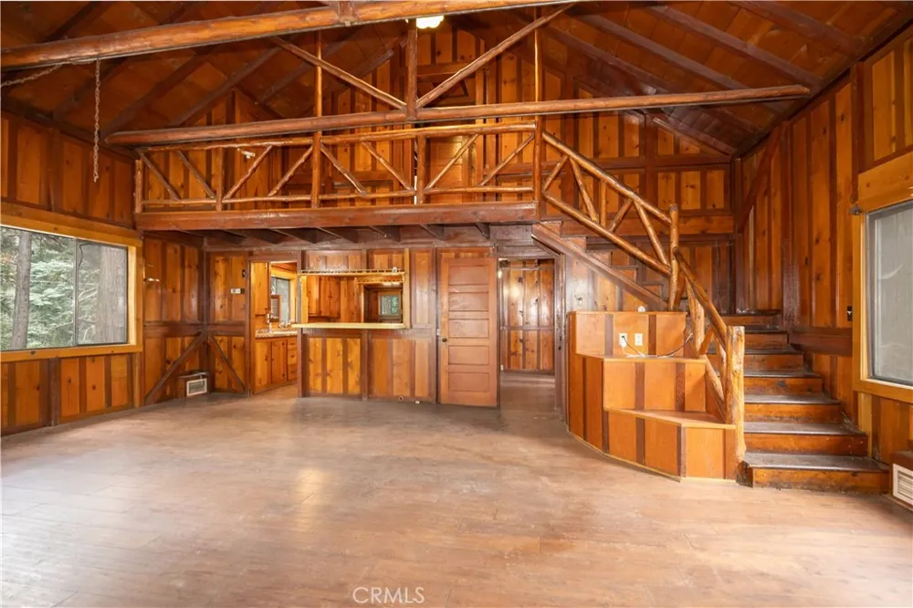 21855 Lakeland View Cedarpines Park, CA 92322