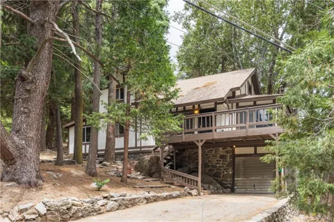 21855 Lakeland View