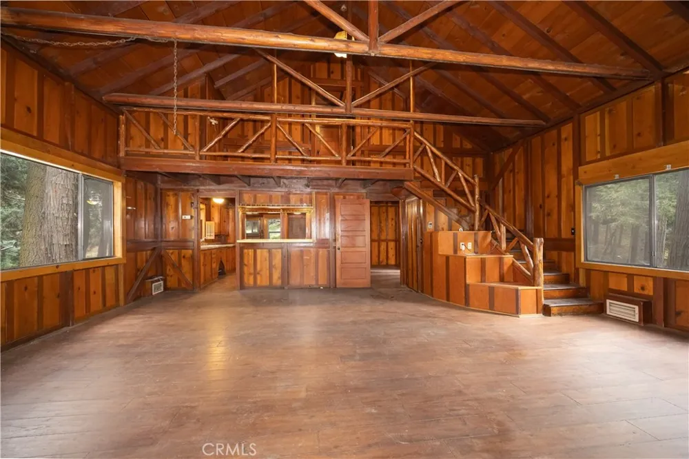 21855 Lakeland View Cedarpines Park, CA 92322