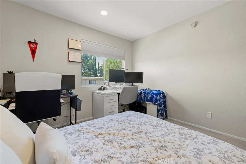 18408 Hatteras Street Tarzana, CA 91356