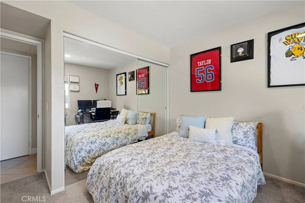 18408 Hatteras Street Tarzana, CA 91356
