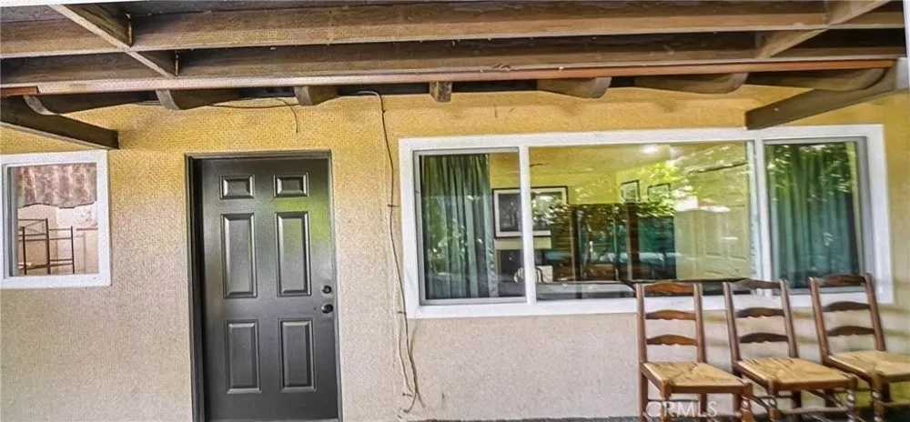 2105 Via Venado La Canada Flintridge, CA 91011