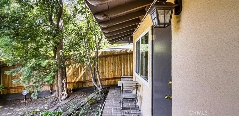 2105 Via Venado La Canada Flintridge, CA 91011