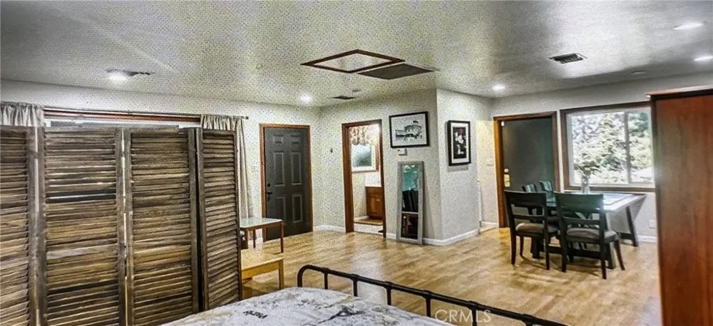 2105 Via Venado La Canada Flintridge, CA 91011