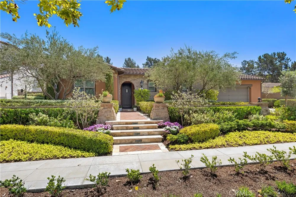 8 Gaucho Ladera Ranch, CA 92694
