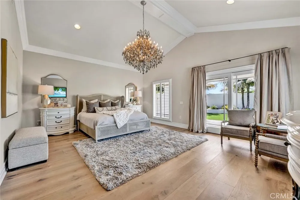19581 Summer Breeze Huntington Beach, CA 92648