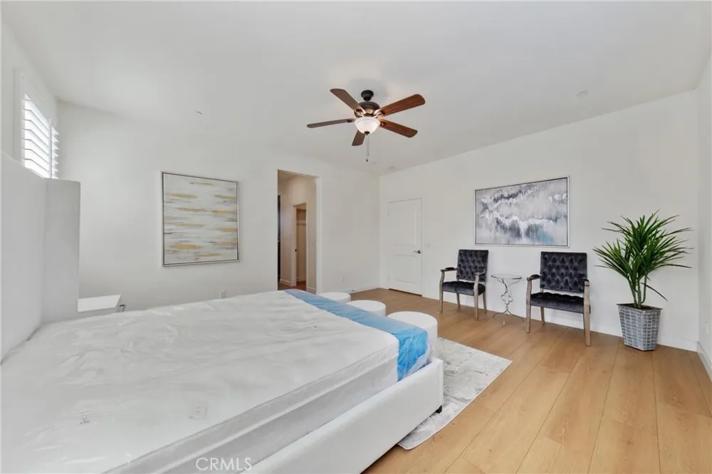 6956 La Rochelle Way Chino, CA 91710