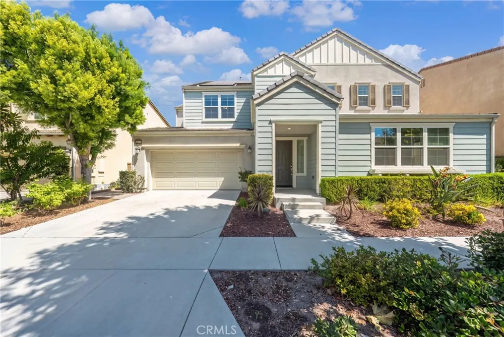 6956 La Rochelle Way Chino, CA 91710